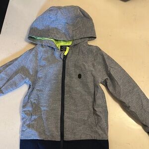 **6 Items for $26** Thin Jacket 4T